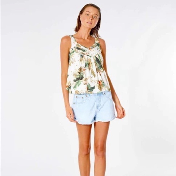 🔆RIP CURL🔆 ON THE COAST CAMI TOP - Picture 3 of 12